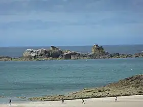Vue de l'ilot depuis la pointe du Chevet