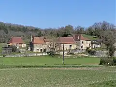 Maisons le long du Verdançon.