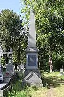 Tombe d'Édouard Gouazon au vieux cimetière de la Vigne au Chapt de Saint-Servan.