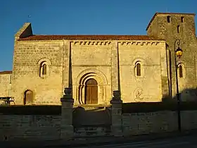 Image illustrative de l’article Église Saint-Brice de Saint-Mandé-sur-Brédoire