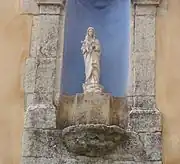 Vierge à l'enfant de l'église.
