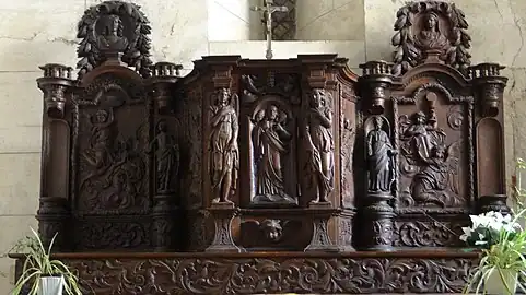 Absidiole sud : autel du XVIIIe siècle