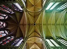 Voûte à seize voûtains.