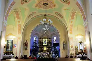 Intérieur avec l'autel