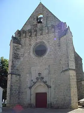 L'église Saint-Pierre.
