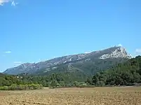 Vue depuis Saint-Marc-Jaumegarde.