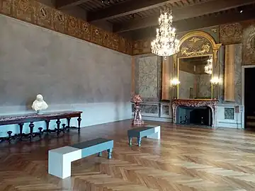 Salle des états diocésains au palais de l'Évêché de Castres.