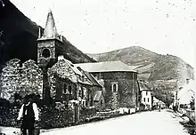 L'église de Sarrancolin vers 1900.