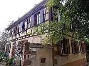 Ancienne ferme (XVIIIe),15 rue de la Gare.