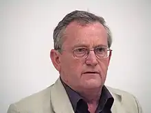 Photographie de Robert Service en 2011