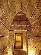 Intérieur de la tombe de Seuthès III.