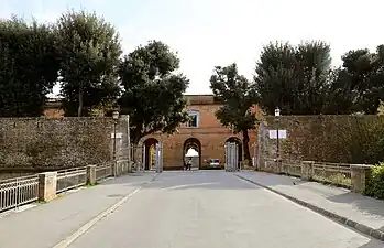 L'entrée de Santa Barbara.