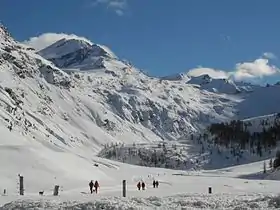 Vue du sommet (à gauche).