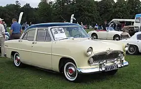 Simca Vedette Versailles.