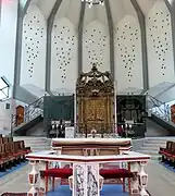 L'arche à l’intérieur de la synagogue
