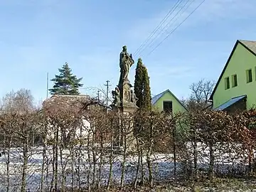 Statue de Saint Jean Népomucène.