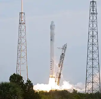 Lancement du CRS-2 par une Falcon 9 le 1er mars 2013.