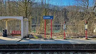 Nouvel abri de quai.