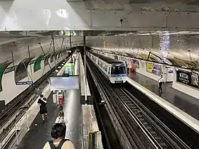 Vue d'ensemble des quais.