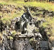 La statue du comte Russell.