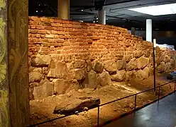 Une partie des anciens remparts