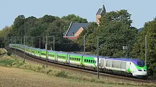 Rame TGV TMST 3213/3224, passant à Feuchy, en septembre 2020.