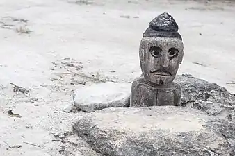 Un lieu où l'on fait des prières et des offrandes appelé Katoda au Sumba oriental