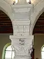 Chapiteau et console du 2e pilier du sud.