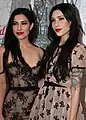 Lisa et Jessica Origliasso (25/12/1984), The Veronicas, en 2012.