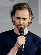 Tom Hiddleston interprète Will Ransome.