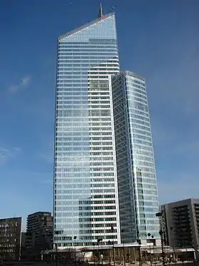 La tour First en 2011.