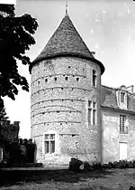 Tour romaine du château de la Rigale.