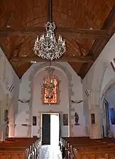 La nef côté porche.