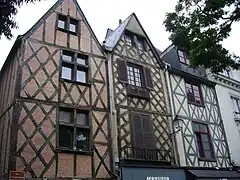 Maisons, place du Grand-Marché