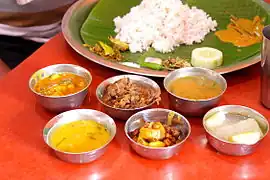 Un thali manipuri, ou chakluk.