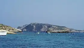 La Vecchia devant l'île de Capraia