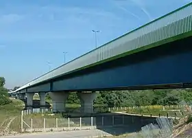 L'ensemble vu de l'amont culée rive droite.