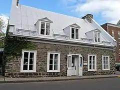 Maison Hertel-De La Fresnière.