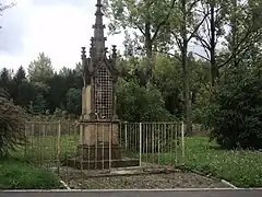 Tucquegnieux plateau, oratoire de la Vierge Marie, près de l'emplacement de la mine.