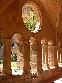 Cloître.
