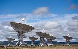 Photographie du radiotélescope du Very Large Array aux États-Unis