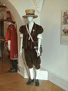 Costume de l'armailli tel que le portait Roger Cochard pour chanter le Lyoba (le Ranz des vaches) en 1955,.