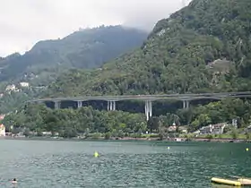 Le viaduc de Chillon vu depuis Villeneuve