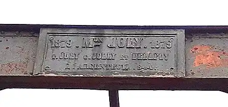 Plaque constructeur sur le viaduc de la Fontaine des Eaux