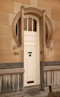 Rue Philippe le Bon, 70.