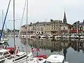 Vieux bassin de Honfleur : le quai Saint-Étienne.
