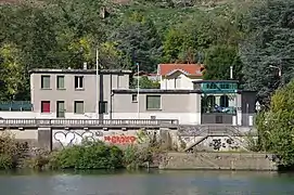 Vue coté quai en 2019.