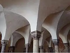 Photographie de voûtes.