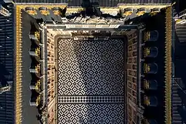 Vue aérienne de la cour de Marbre.