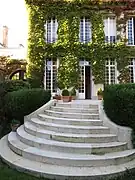 Vue extérieure de l'hôtel particulier Henry-Louis Walbaum-Heidsieck Reims.